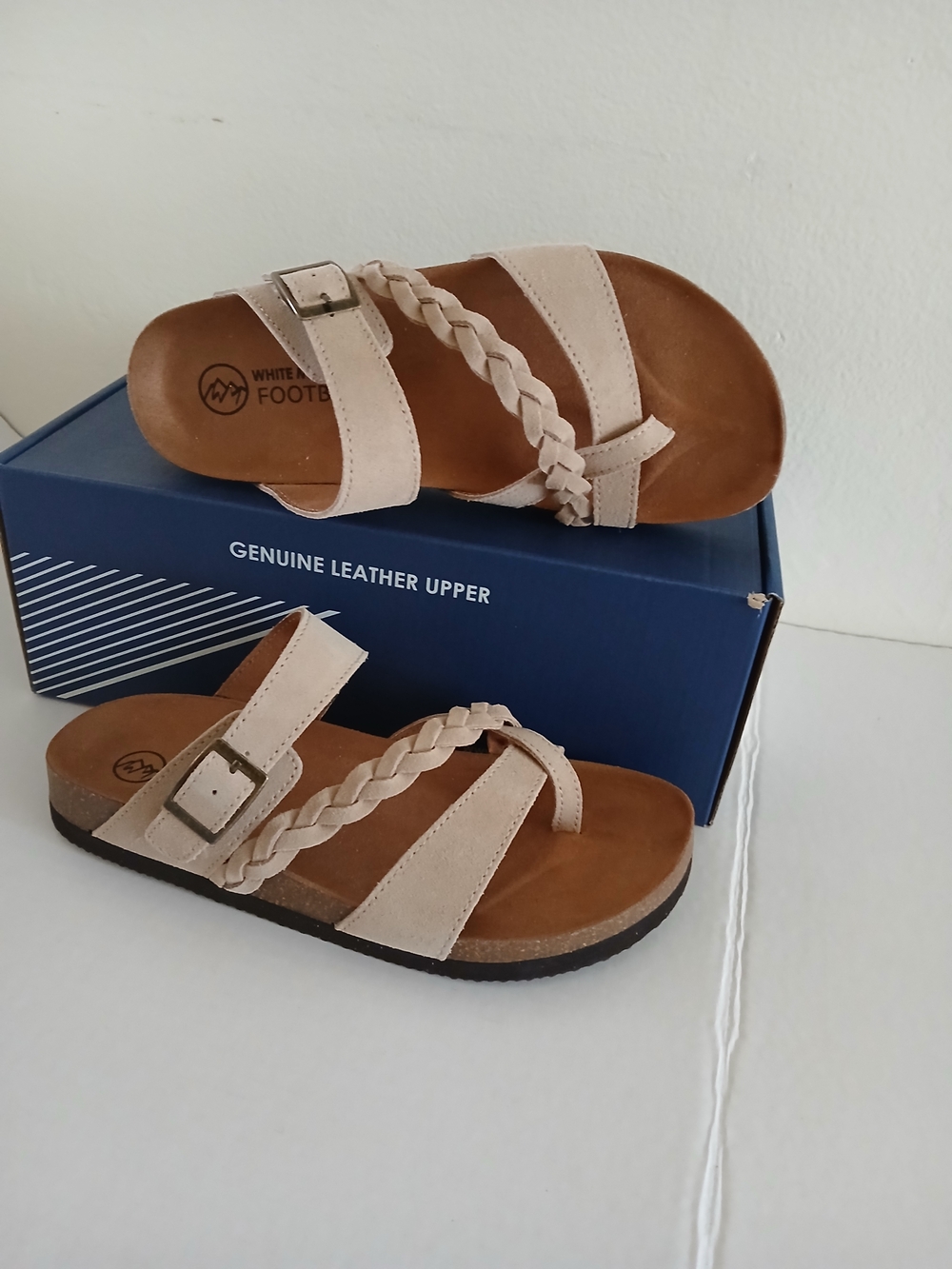 White Mountain Size 8 Women's Taupe Braided Strap Sandals $40 - Picture 7 of 9